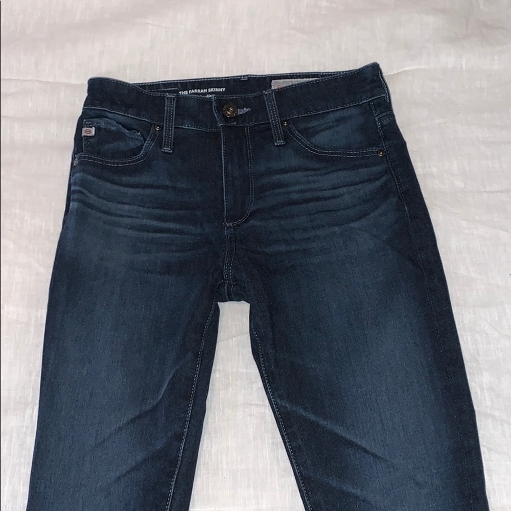 AG Farrah Skinny contour 360